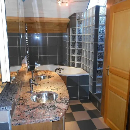 Maison Du Giraldès Claux Puy Mary Gr400 Hébergement de vacances *